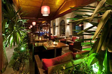 Axos Hotel 3*